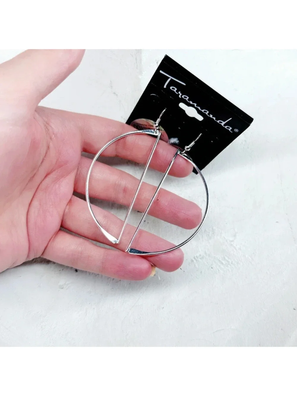 5347mc. Silvertone Statement Earrings